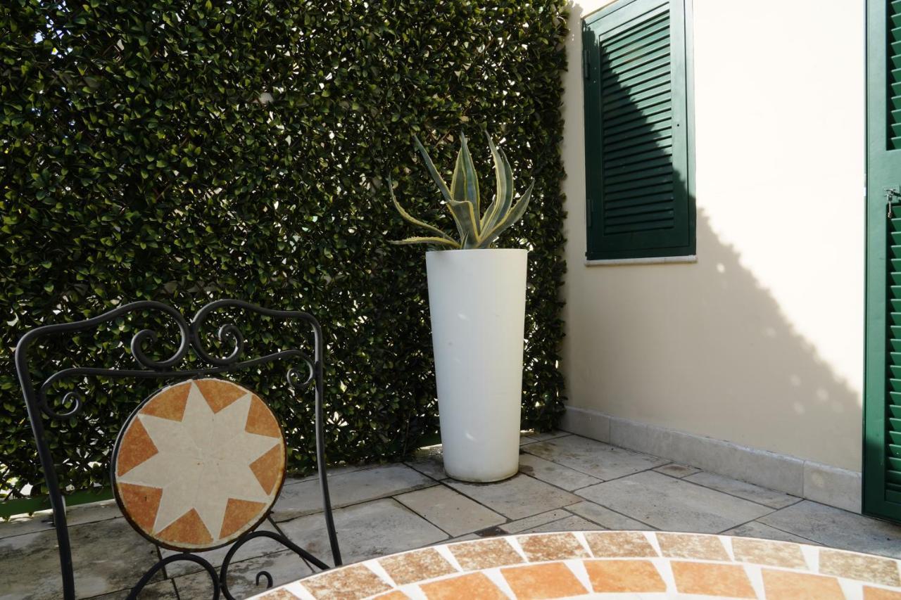 Sisuites Bari Exterior foto